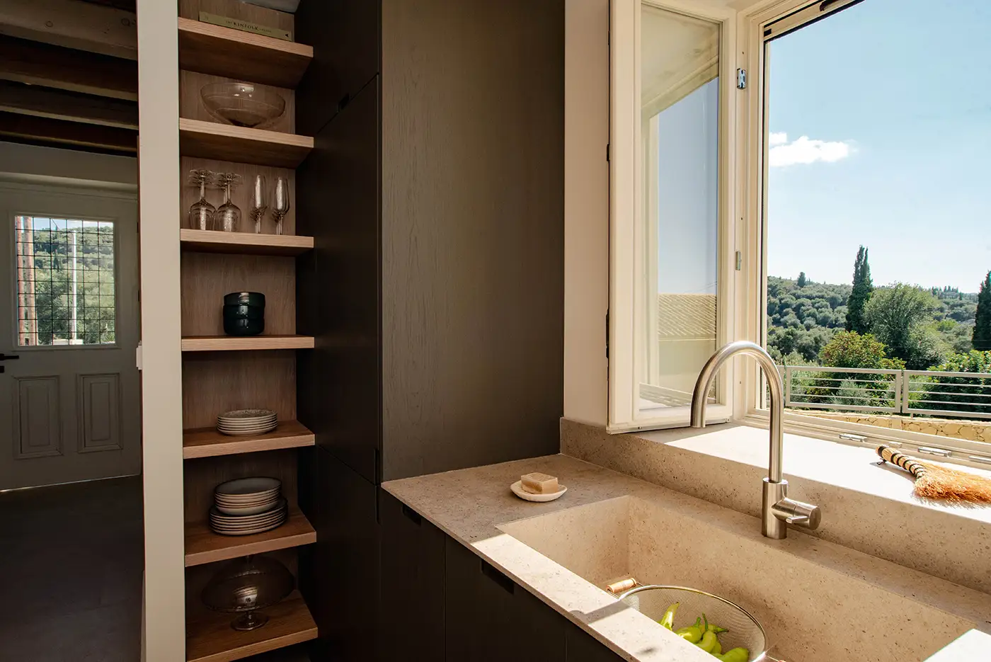 kukutseli home corfu10